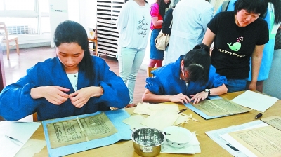 南京中医药大学首次对外开放3000多本珍贵中医古籍